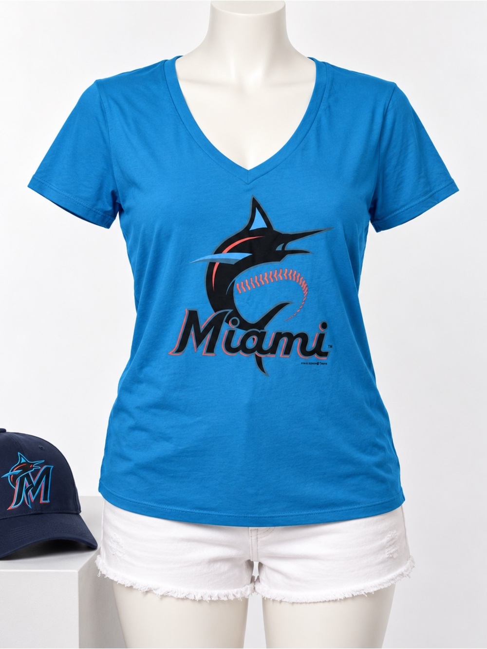 NWT New Era Miami Marlins V-Neck Graphic Tee Women’s XL